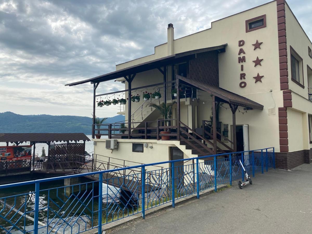 Pensiunea Damiro Hotel Orsova Exterior photo